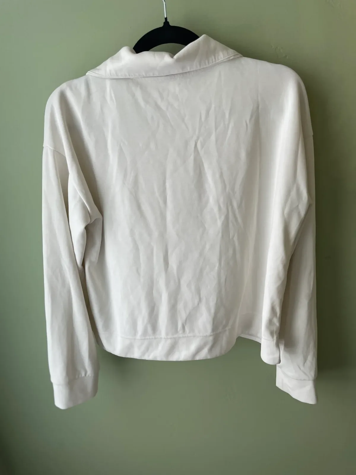 Athleta Women's Seasoft 1/4 Zip Crop Long Sleeve Sweatshirt Off-White Size M photo 4