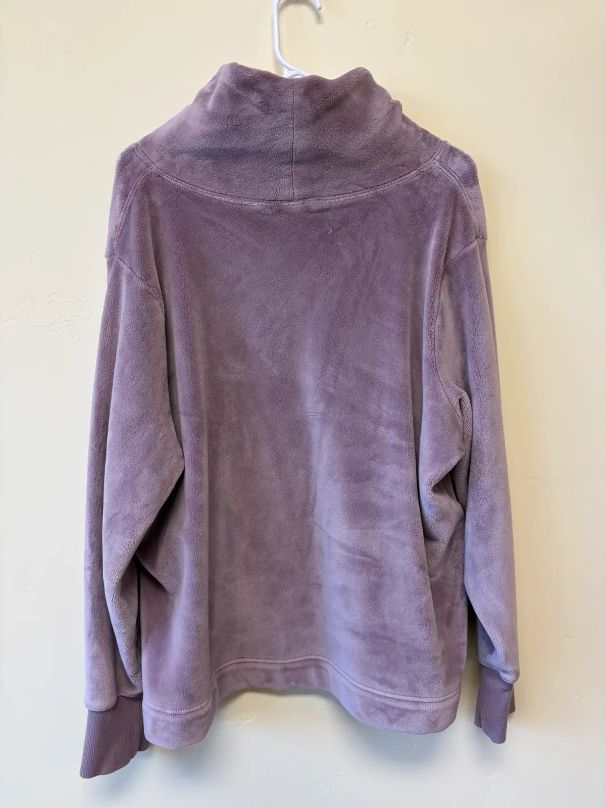 Athleta Cozy Velvet Velour Cowl Neck Pullover Sweatshirt in Mauve - Size XL photo 3