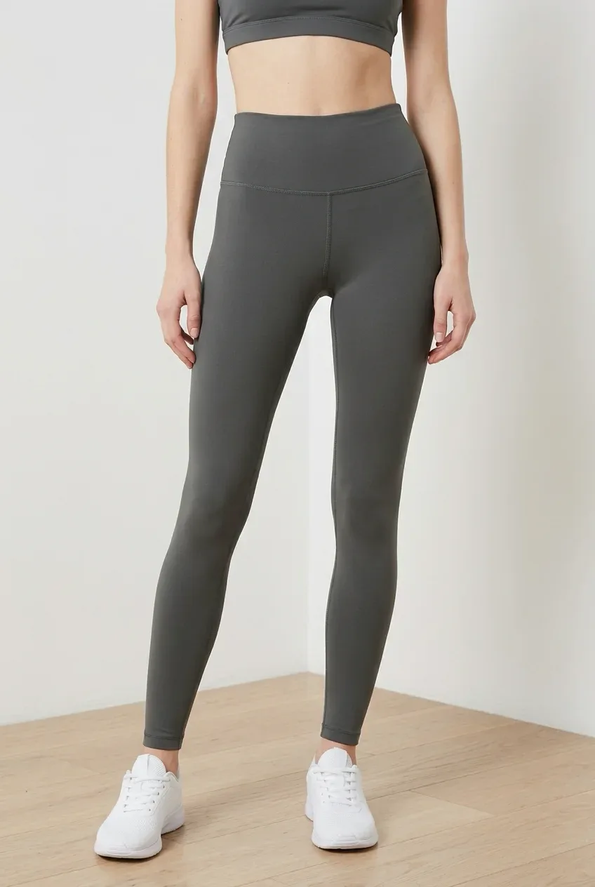 Lululemon wonder under Full Length Leggings — Size 4