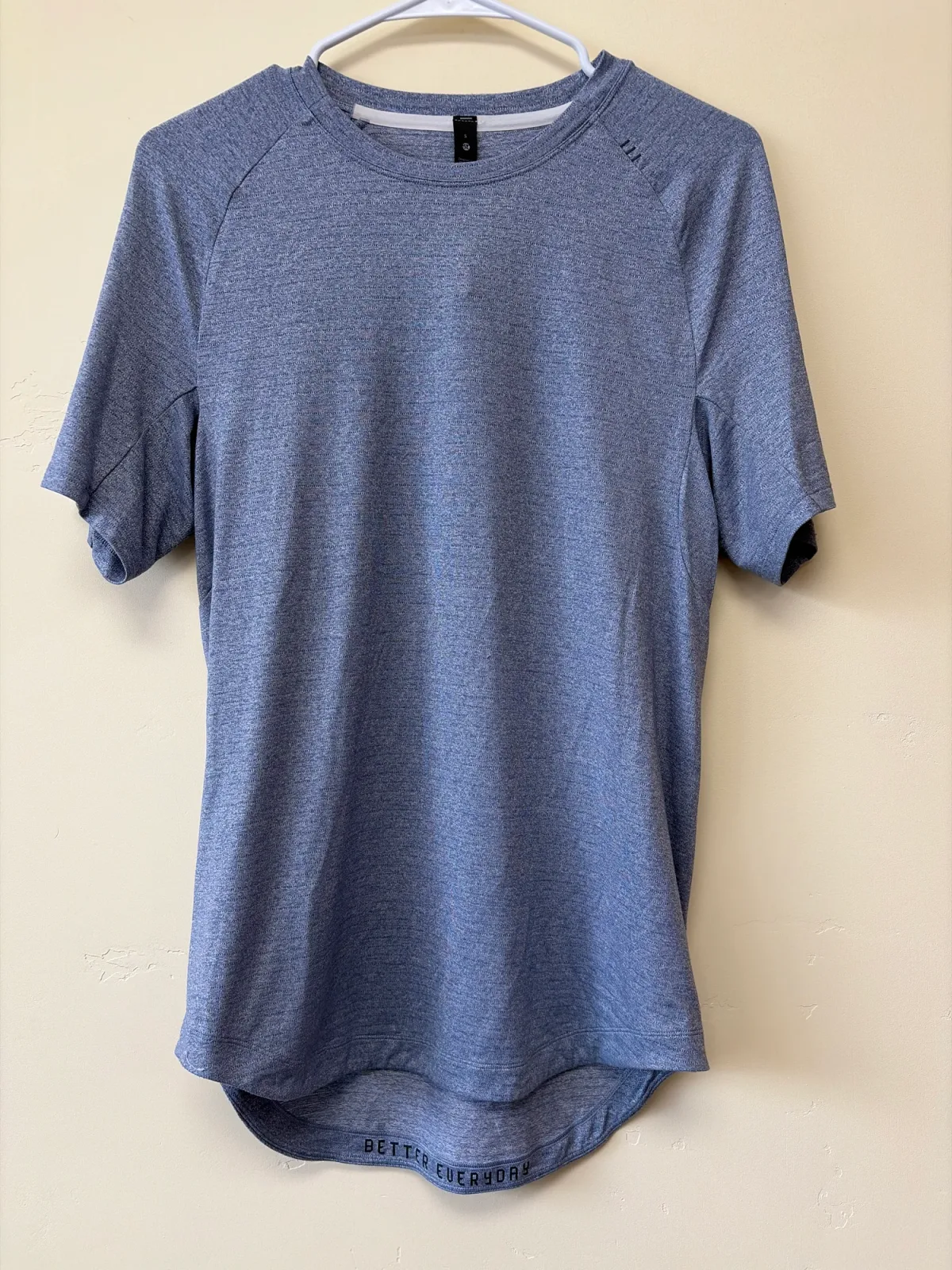 Lululemon Men's Drysense Short-Sleeve Training Shirt - Size Small photo 2