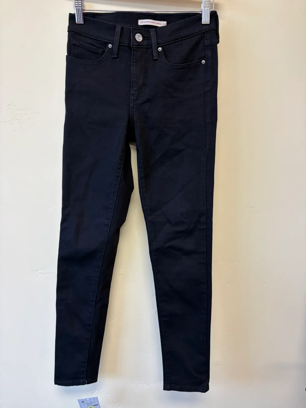 Levi's Women's 311 Shaping Skinny Ankle Jeans Solid Black Size 24 photo 2