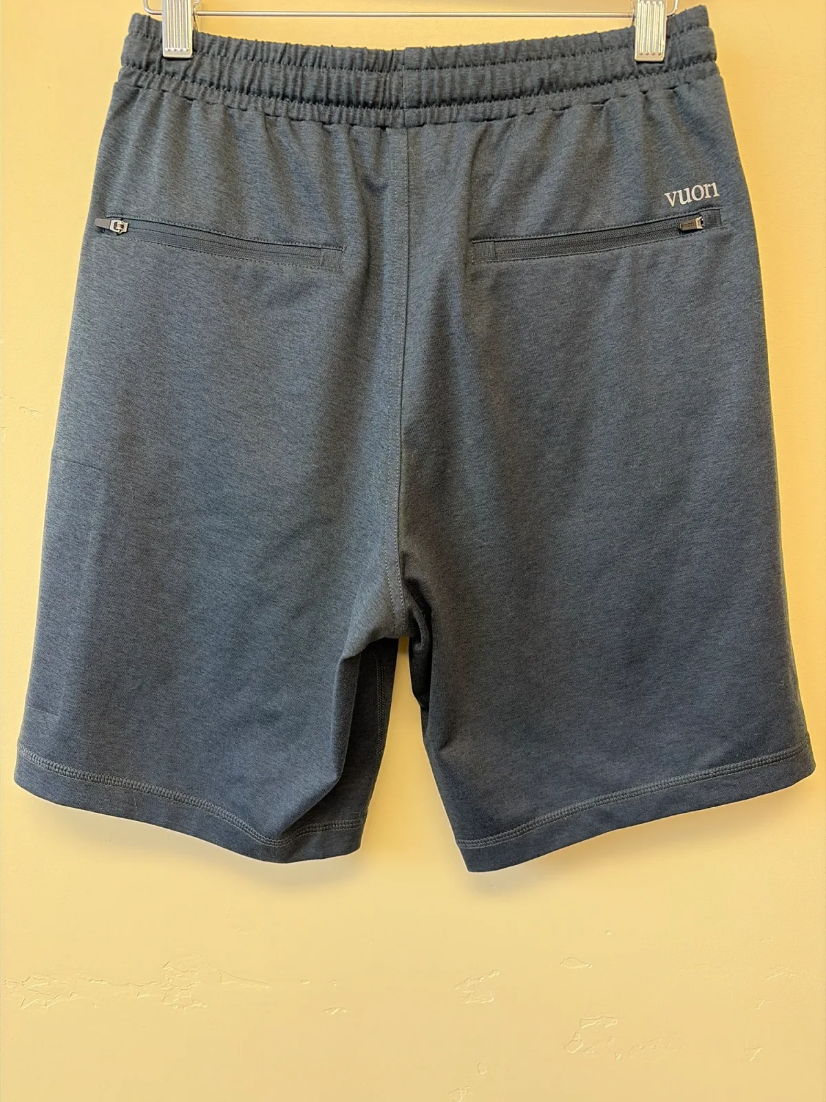 Vuori Men’s Blue Performance Shorts Size XS Drawstring Athletic Workout Shorts photo 3
