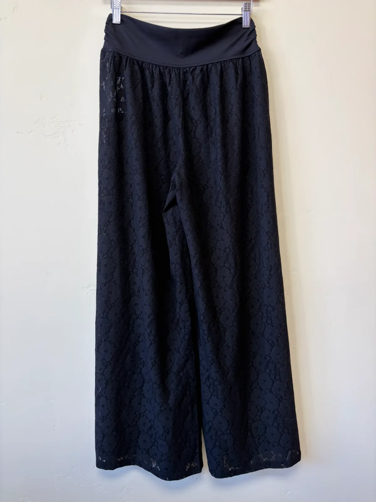 OFFLINE by Aerie Go With The Flow Lace Side-Slit Wide-Leg Pants - Women's Size M photo 3