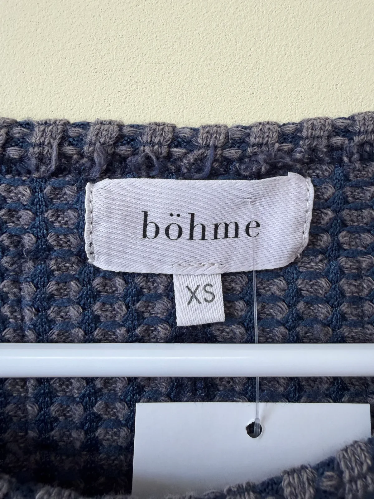 Böhme Women's Blue Gray Waffle Knit Crop Top Raw Hem Pocket Tee Size XS photo 4