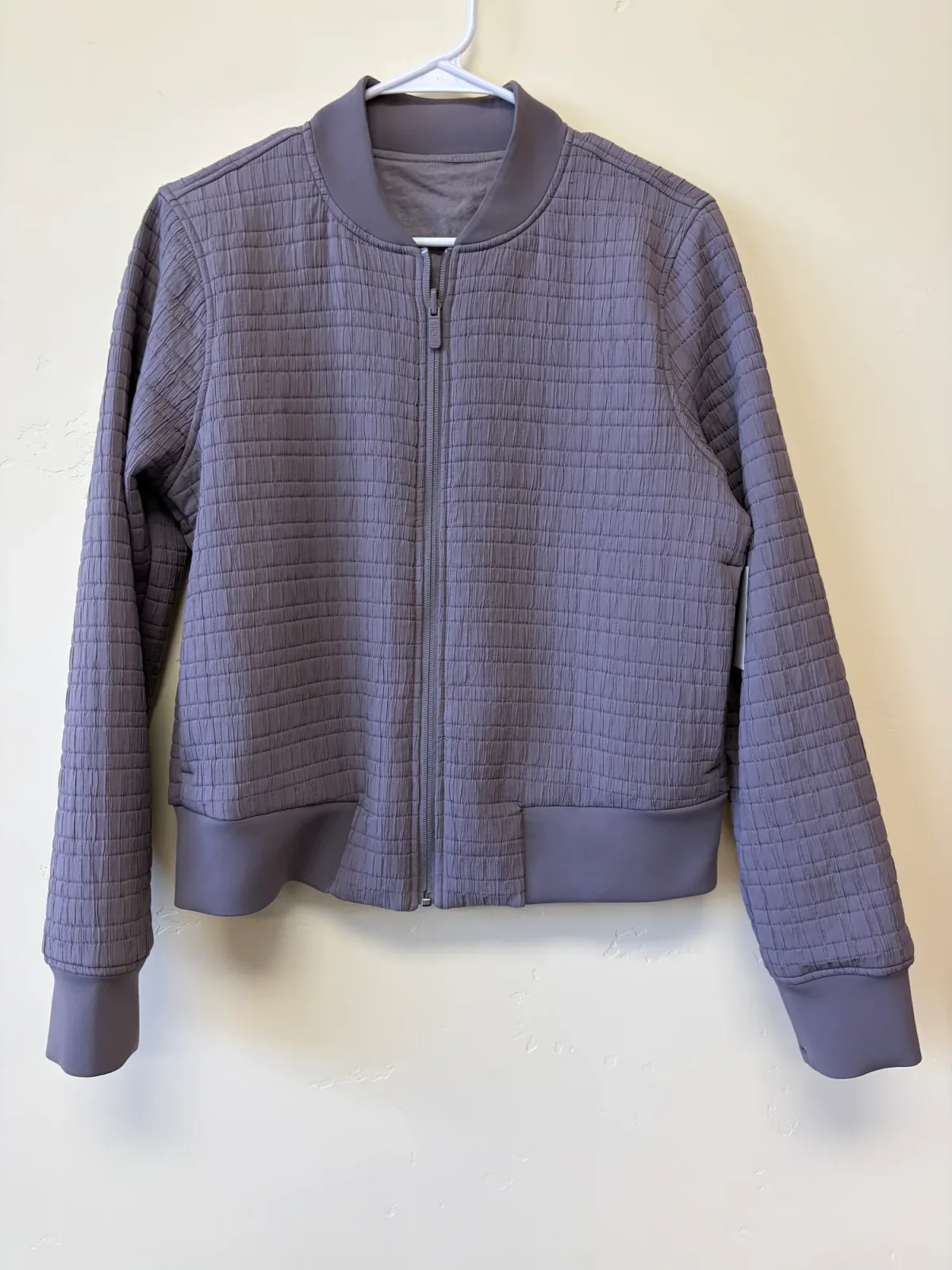 Lululemon Women's Dusky Lavender Non-Stop Reversible Bomber Quilted Jacket Size 8 photo 2