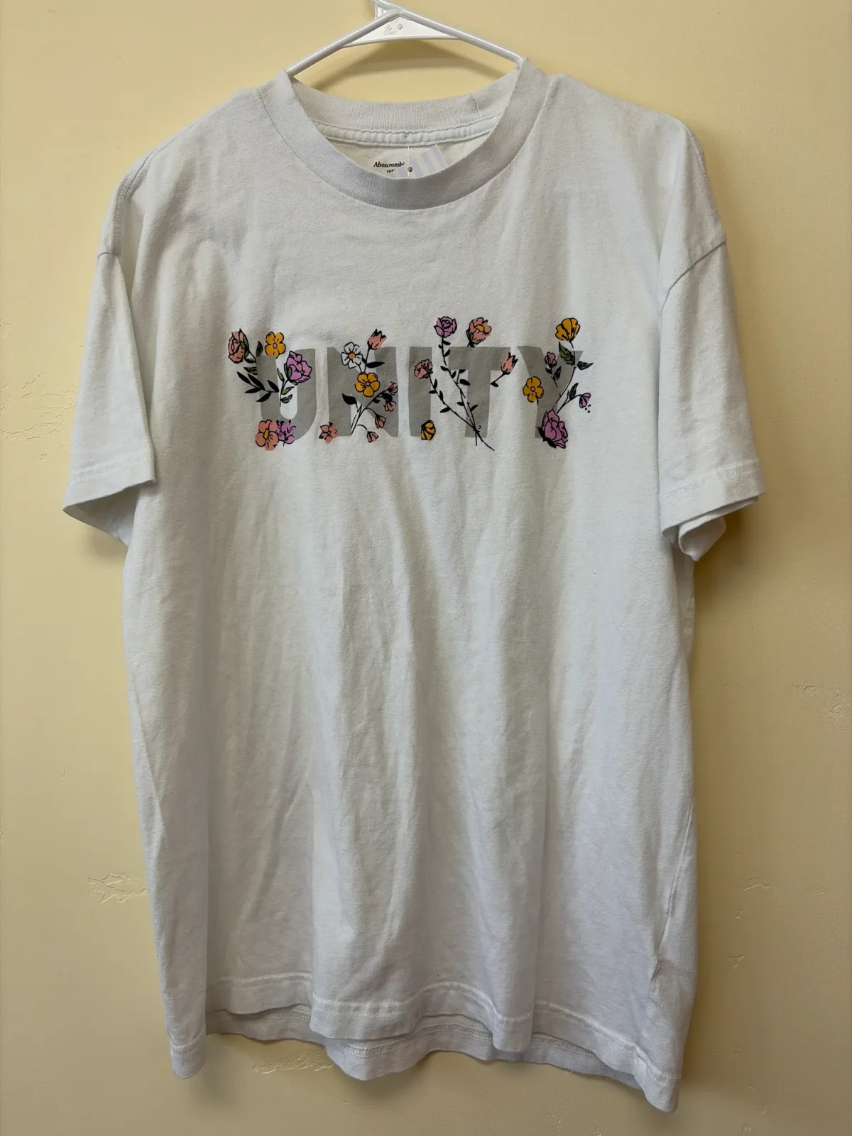 Abercrombie & Fitch "Unity" Floral Graphic T-Shirt White Crewneck L photo 2