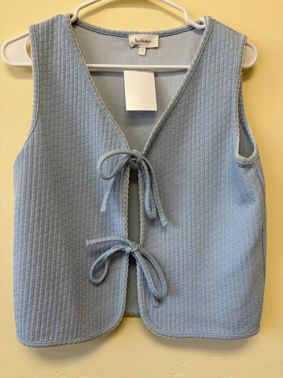 Foto 2 de böhme Dusty Blue Textured Tie-Front Layering Sweater Vest - Size S