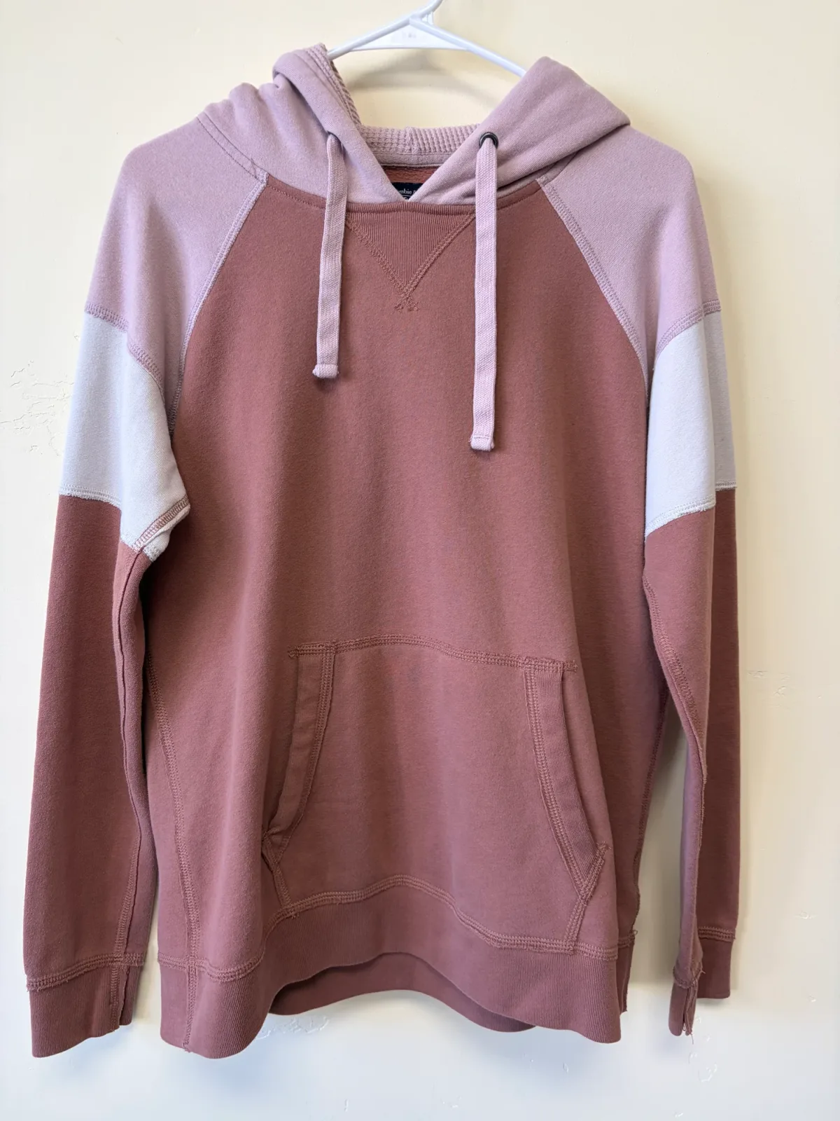Abercrombie & Fitch Women’s Soft A&F Fleece Colorblock Raglan Hoodie - Mauve/Blush Pink, Size Medium photo 2