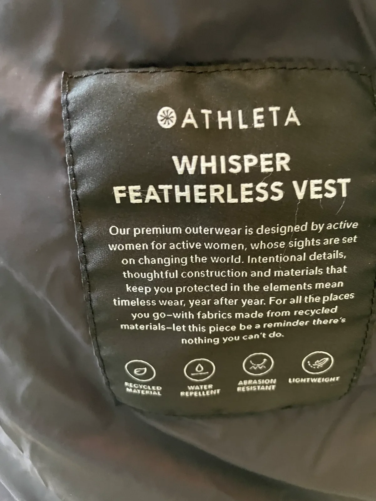 Foto 4 de Athleta Whisper Featherless Quilted Puffer Vest size S Tall