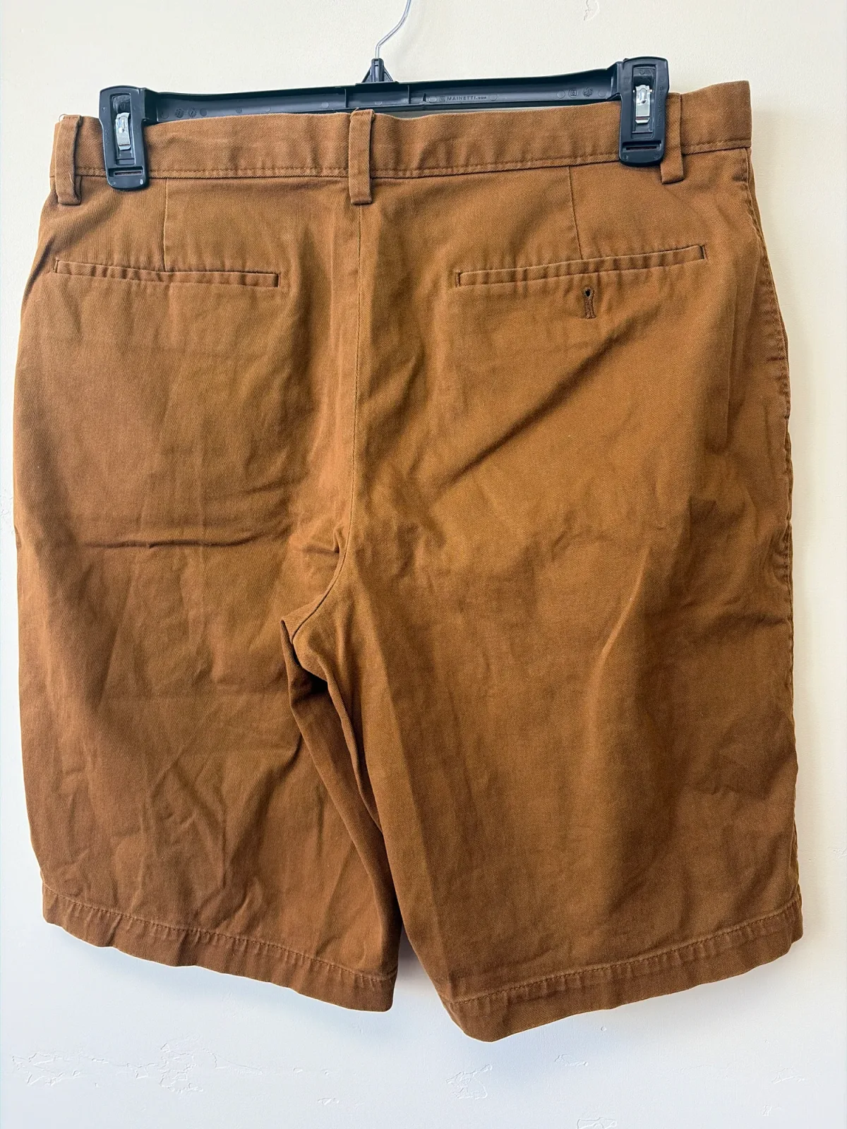 Banana Republic Men's Classic Flat Front Chino Shorts - Cognac Brown photo 3