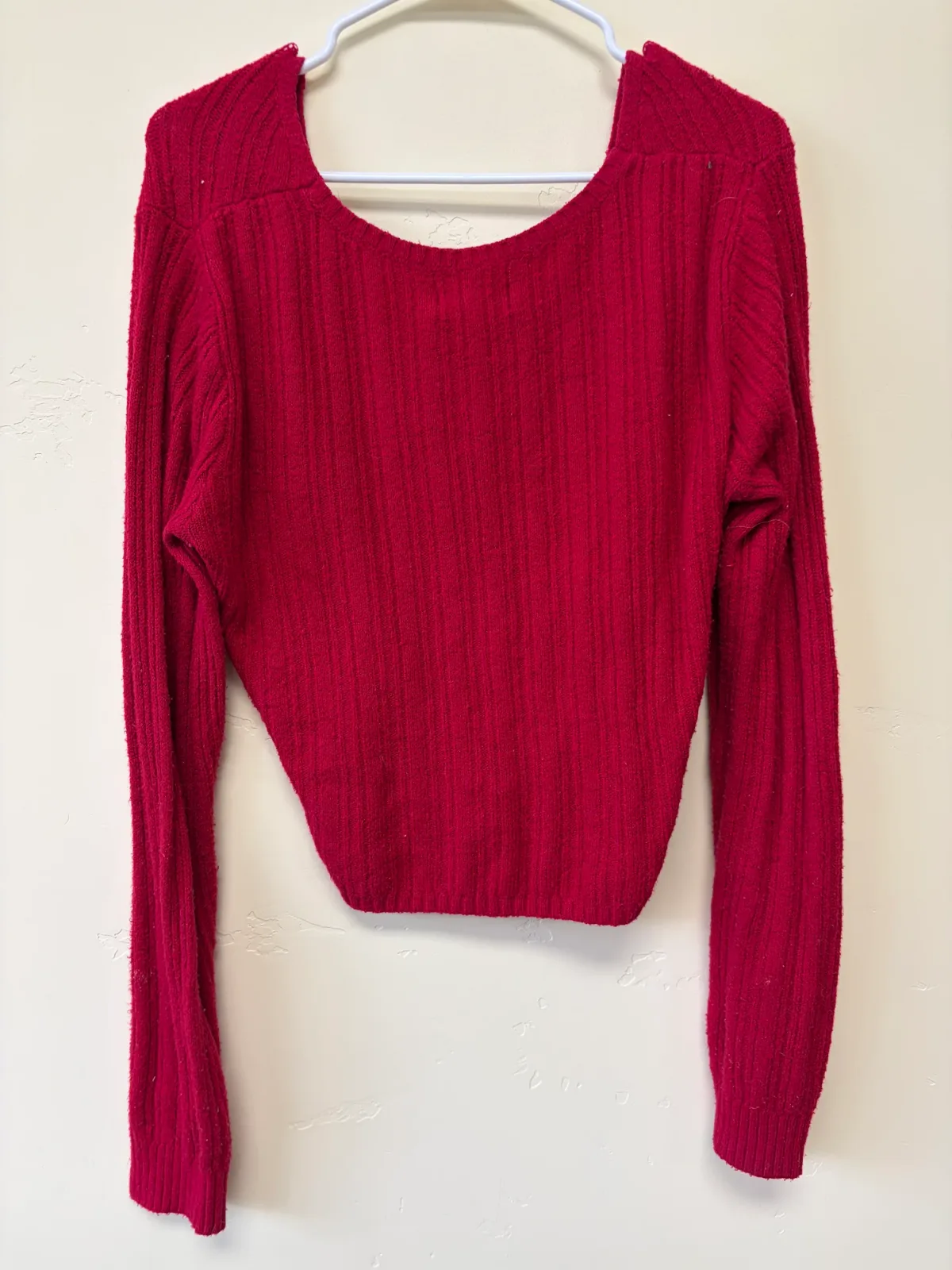 Hollister Women's Red Ribbed Knit Faux Wrap Long Sleeve Crop Sweater Size L photo 3