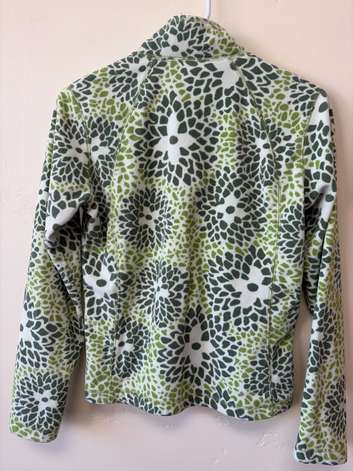 Columbia Women’s Green & White Floral Quarter-Zip Fleece Pullover photo 3