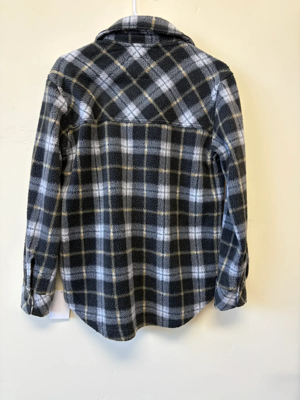 Thread & Supply Women's Fleece Plaid Button Front Shacket Jacket Black Gray Size XS photo 3