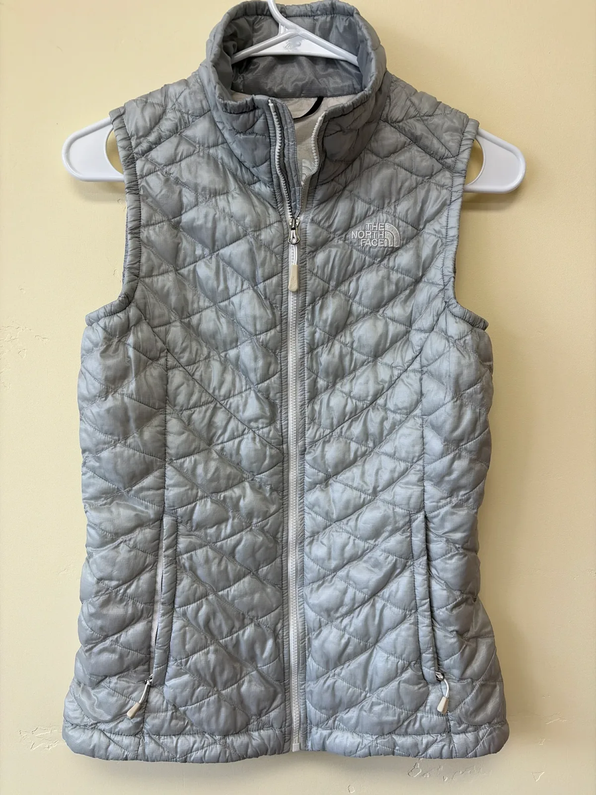 The North Face Women's ThermoBall Trekker Vest photo 2