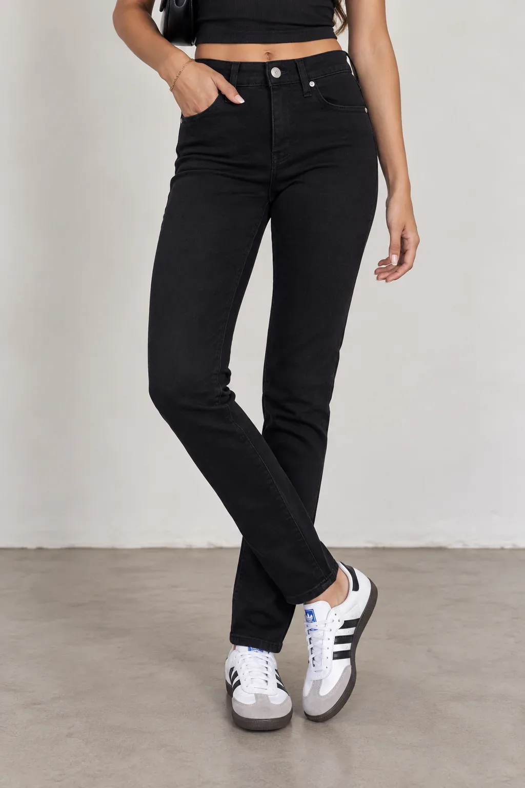 Levi's Women's 311 Shaping Skinny Ankle Jeans Solid Black Size 24