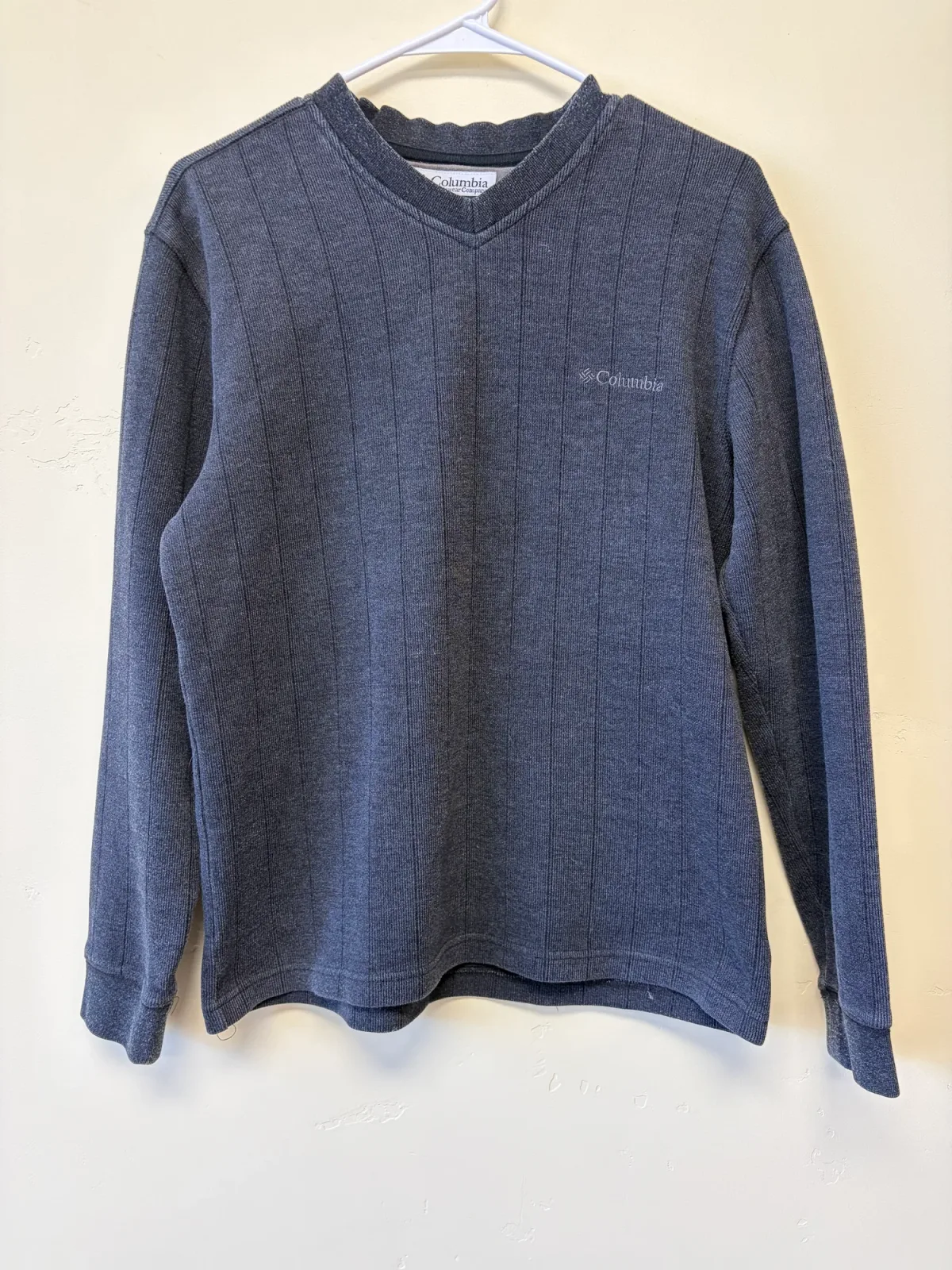 Columbia Men's V-Neck Ribbed Knit Pullover Sweater Charcoal Grey Size S photo 2