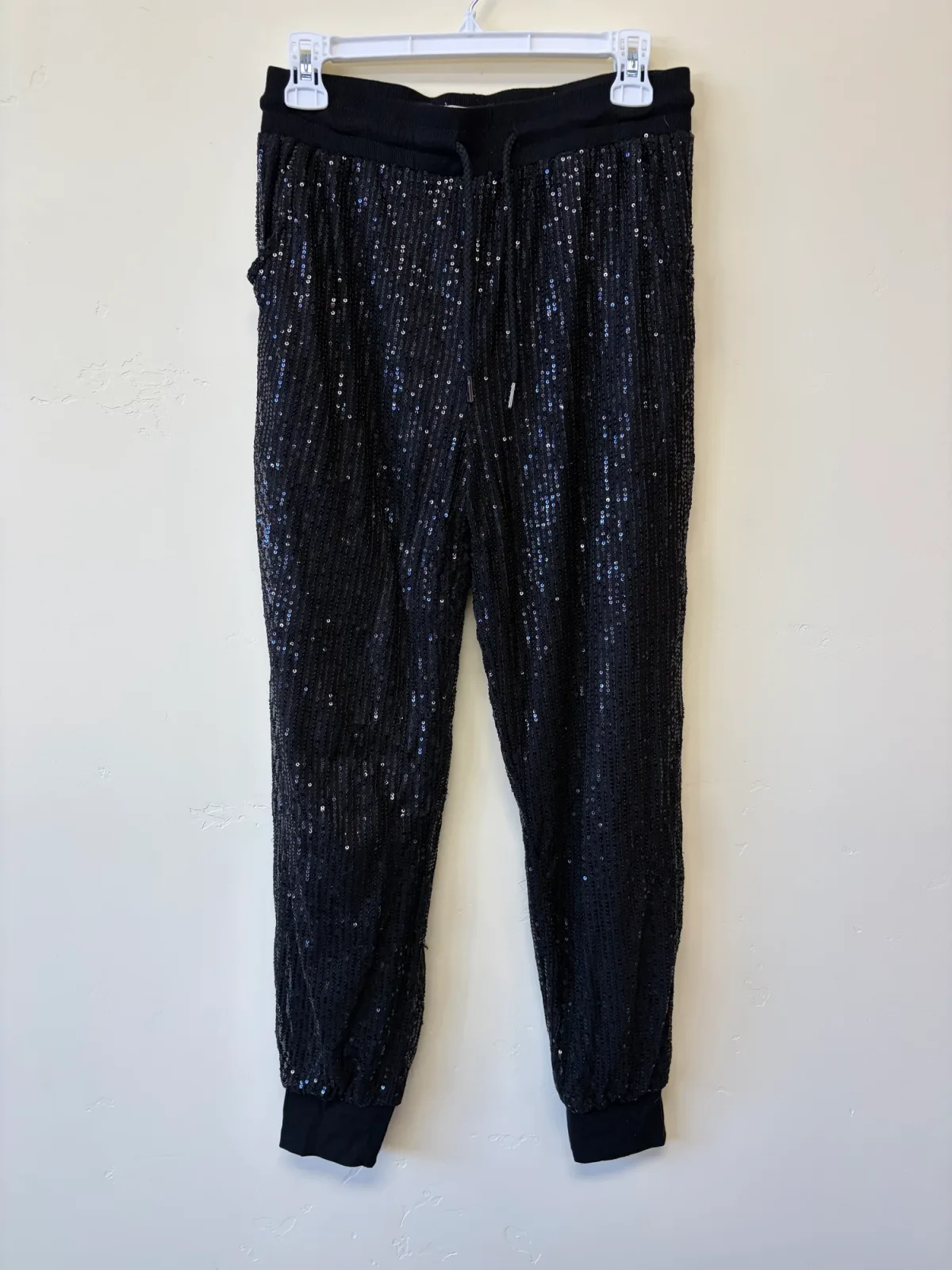 Saints & Hearts Black Sequin Jogger Pants Women's Size Medium VGUC photo 2