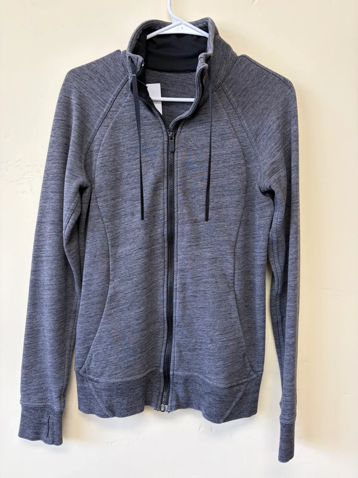 Lululemon Huddle & Hustle Jacket Heathered Core Dark Grey Size 6 photo 2