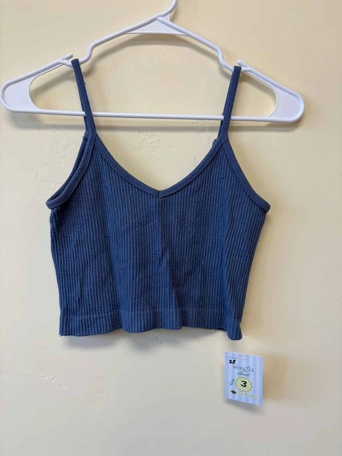 By Together Women's Ribbed Seamless Crop Cami Top Slate Blue V-Neck Size S/M photo 2