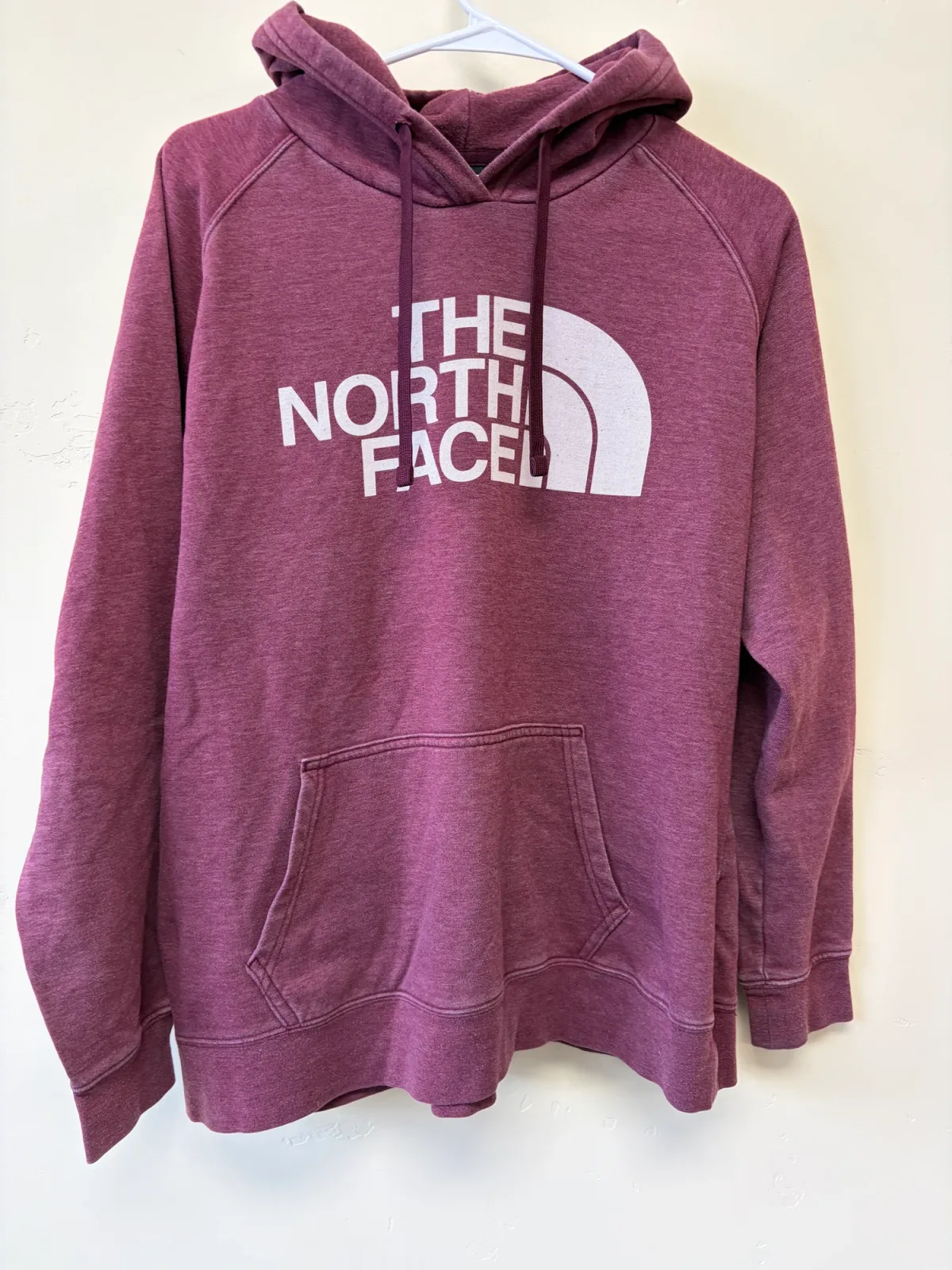 The North Face Women's Half Dome Logo Pullover Hoodie Size XL Burgundy Maroon photo 2