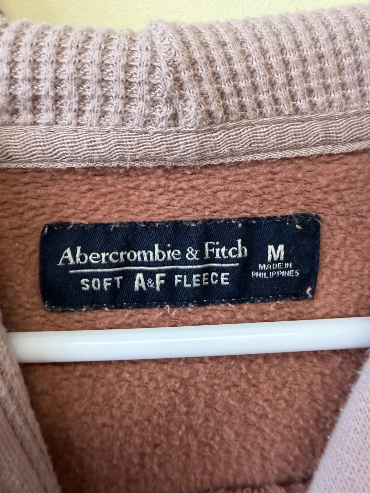 Abercrombie & Fitch Women’s Soft A&F Fleece Colorblock Raglan Hoodie - Mauve/Blush Pink, Size Medium photo 4