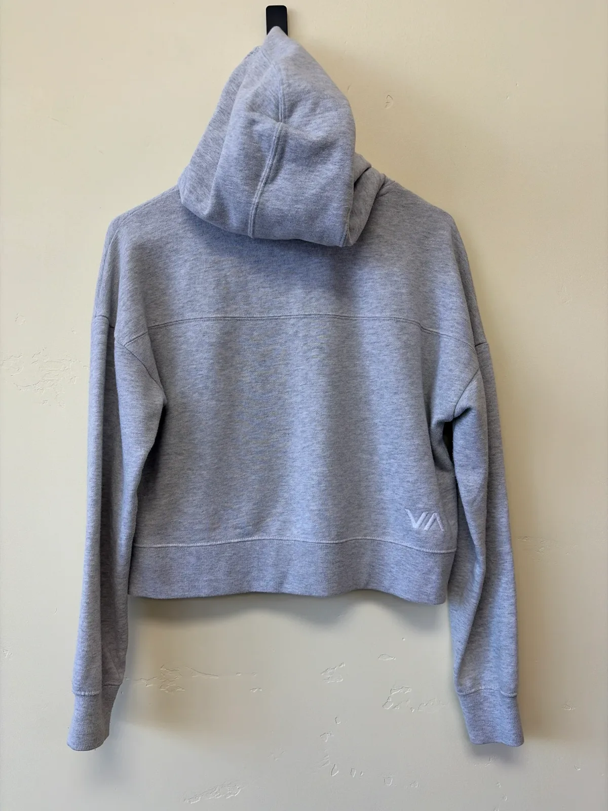 RVCA Women's Heather Grey Cropped Pullover Hoodie - Size Small photo 3