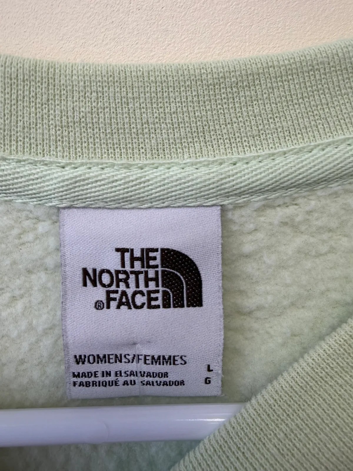 The North Face Women's Heritage Patch Crewneck Sweatshirt - Mint Green - Size Large photo 4