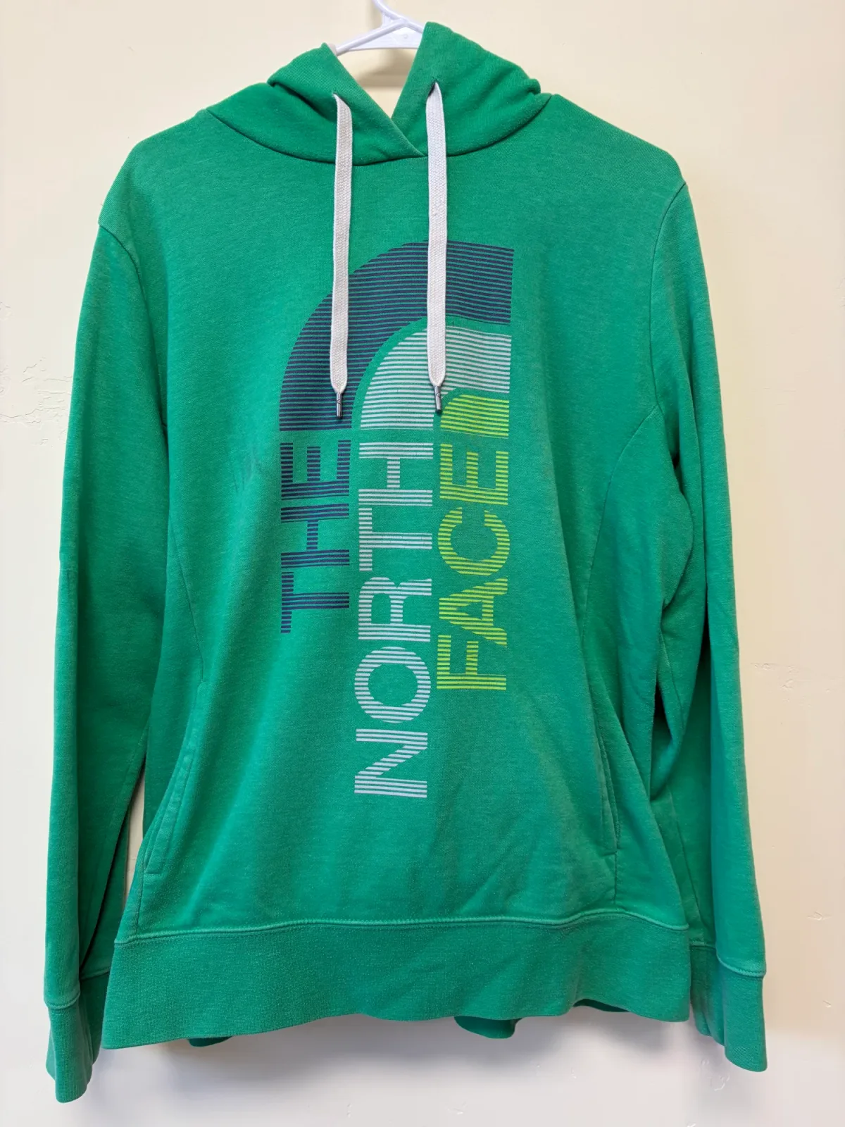 The North Face Women's Vertical Half Dome Logo Pullover Hoodie Size XL Green photo 2