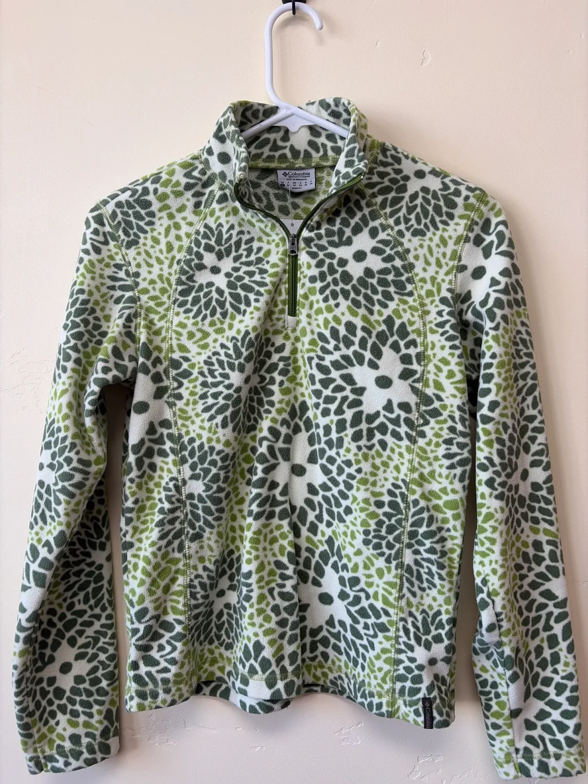 Columbia Women’s Green & White Floral Quarter-Zip Fleece Pullover photo 2
