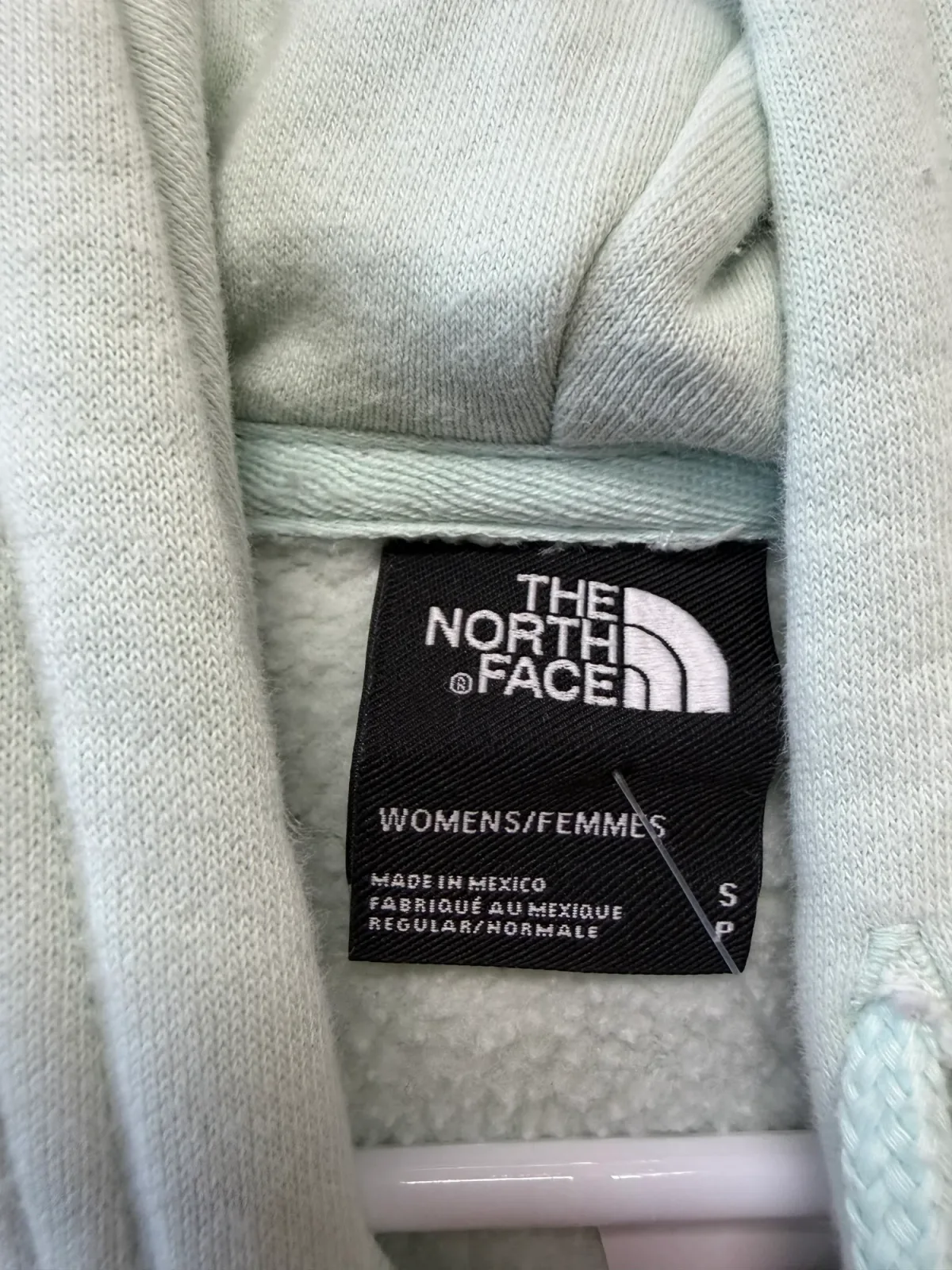 The North Face Women's Half Dome Logo Pullover Hoodie Mint Sage Green photo 4