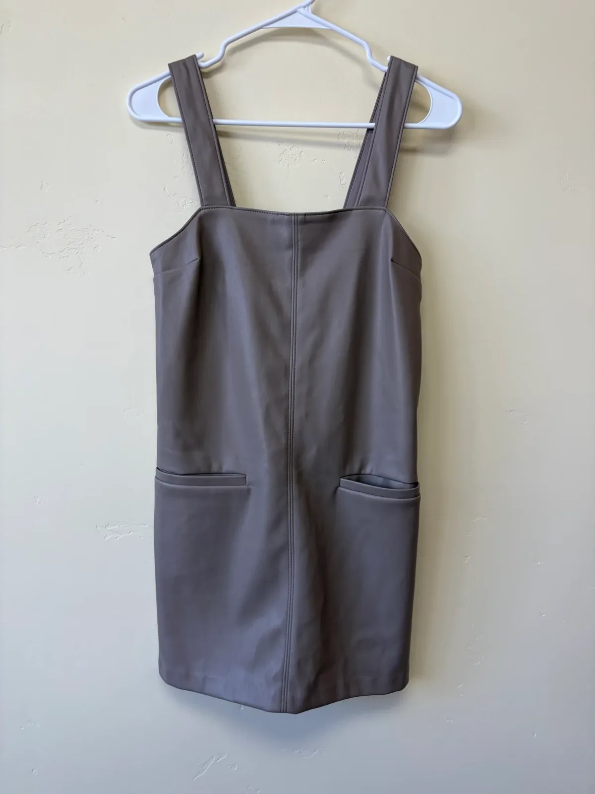 Abercrombie & Fitch NWT Women's Taupe Gray Faux Leather Square Neck Pinafore Jumper Dress Size XS photo 2