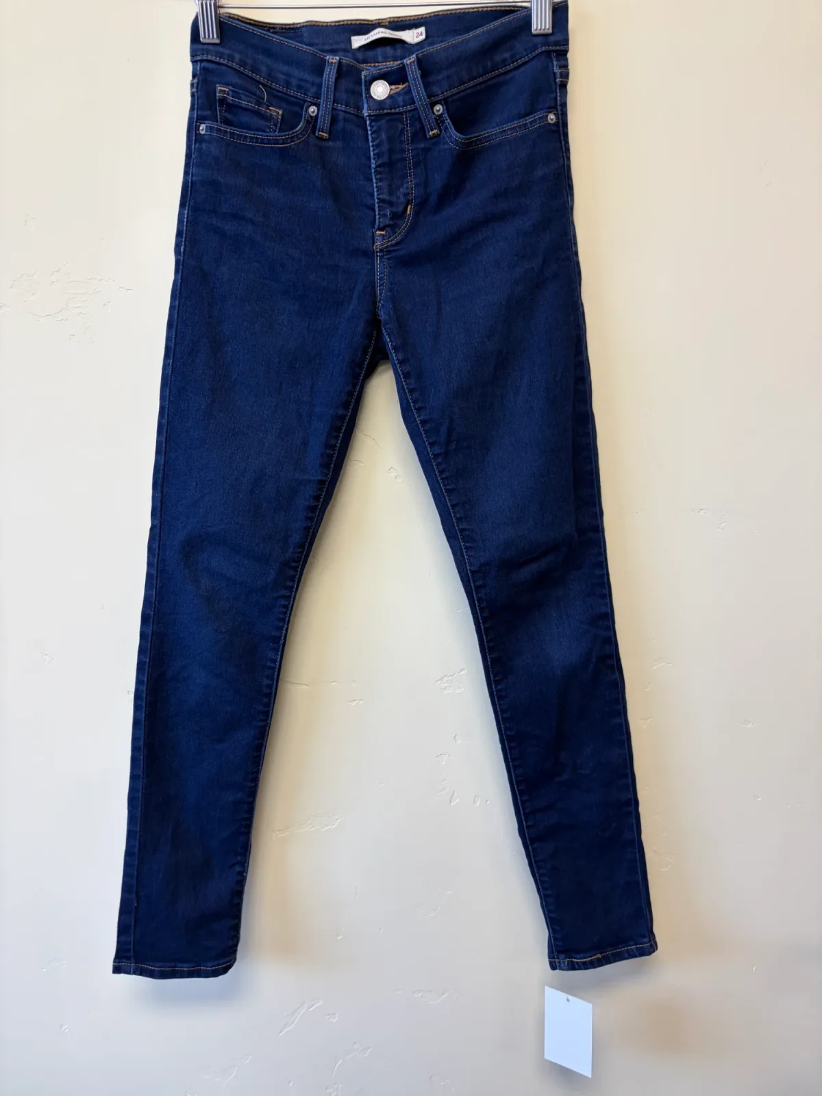 Levi's Women's 311 Shaping Skinny Jeans Dark Wash Indigo Blue Size 24 photo 2